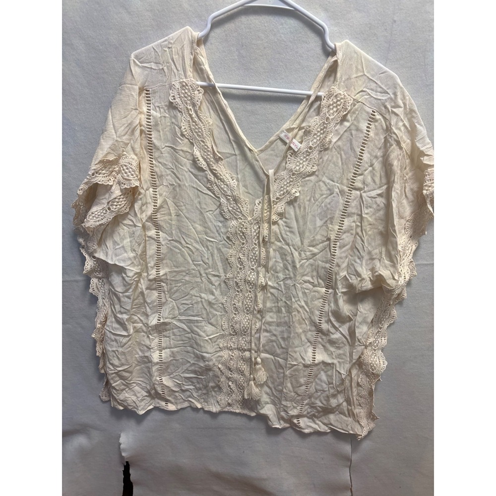 Xhilaration Cream Lace Boho Top With Tie‎ Neck & Ruffle Sleeves XS